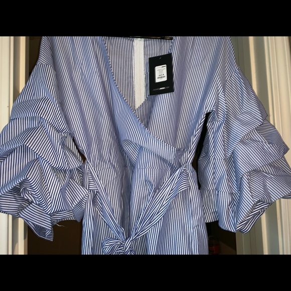 Fashion nova Striped romper - Picture 3 of 7